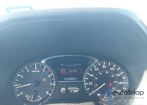 2015 Nissan Pathfinder Platinum z USA, uszkodzony, nr VIN 5N1AR2MN8FC706888